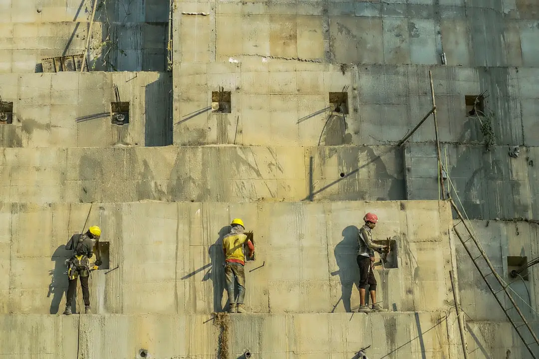 盐城建筑模板施工中混凝土成型质量的控制要点正文配图 2