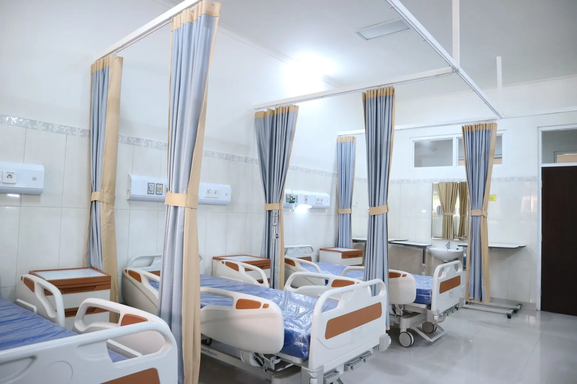 多层板与木方在建筑模板工程中的应用对比分析